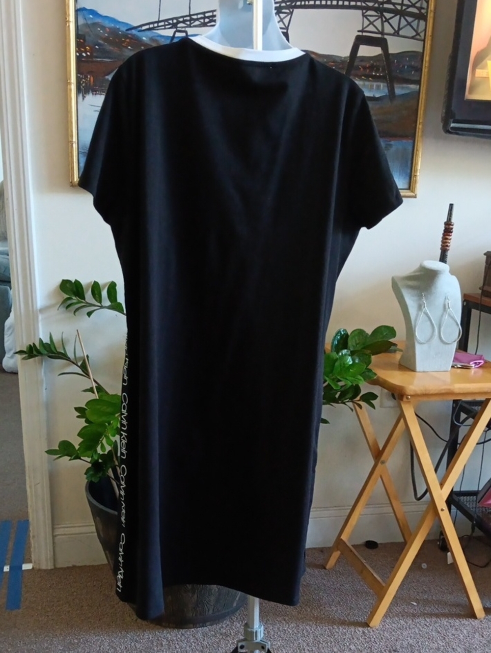 Calvin Klein Black Midi Tee Dress with White Neck Trim - Picture 2 of 3